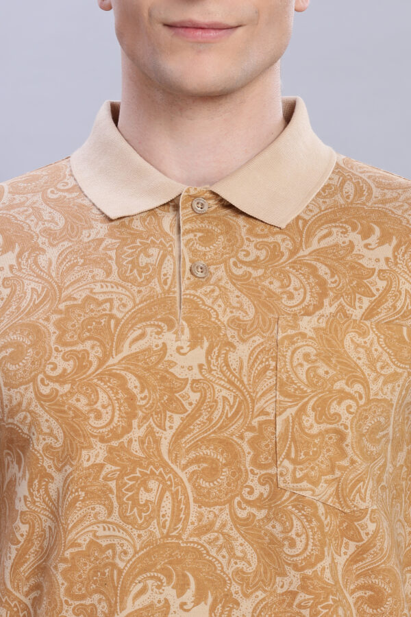 Elegant Paisley Print Polo T-Shirt – Beige & Gold Tones - Image 7